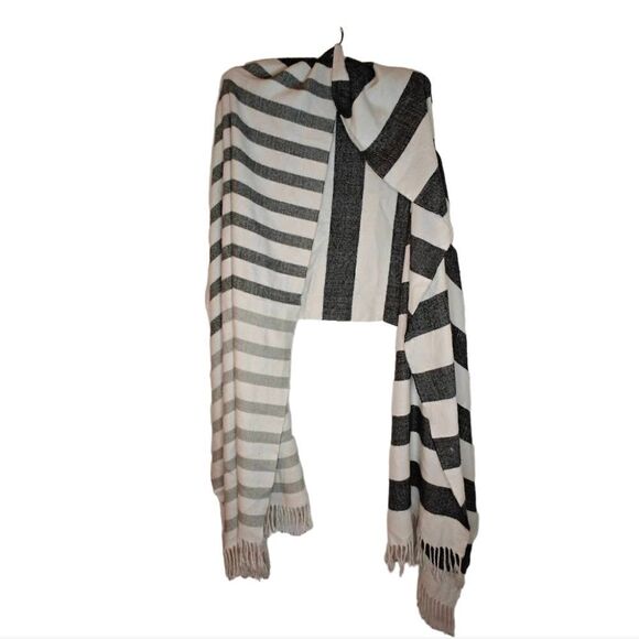 Soft Striped Long Large Scarf - Picture 1 of 5